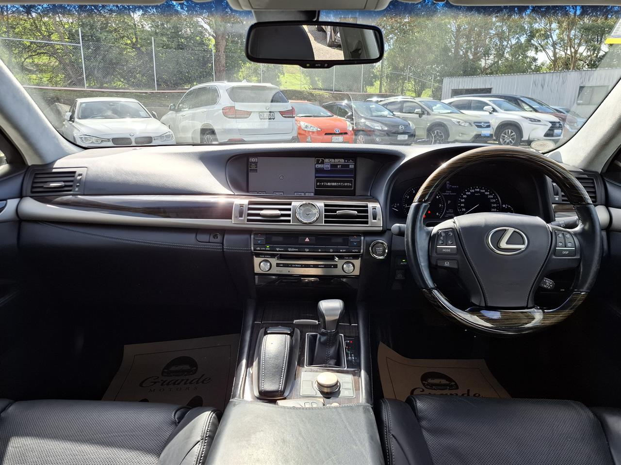2013 Lexus LS 460 Mark Levinson.Leather.Cruise control.Park sens.Alarm. Carousel 3
