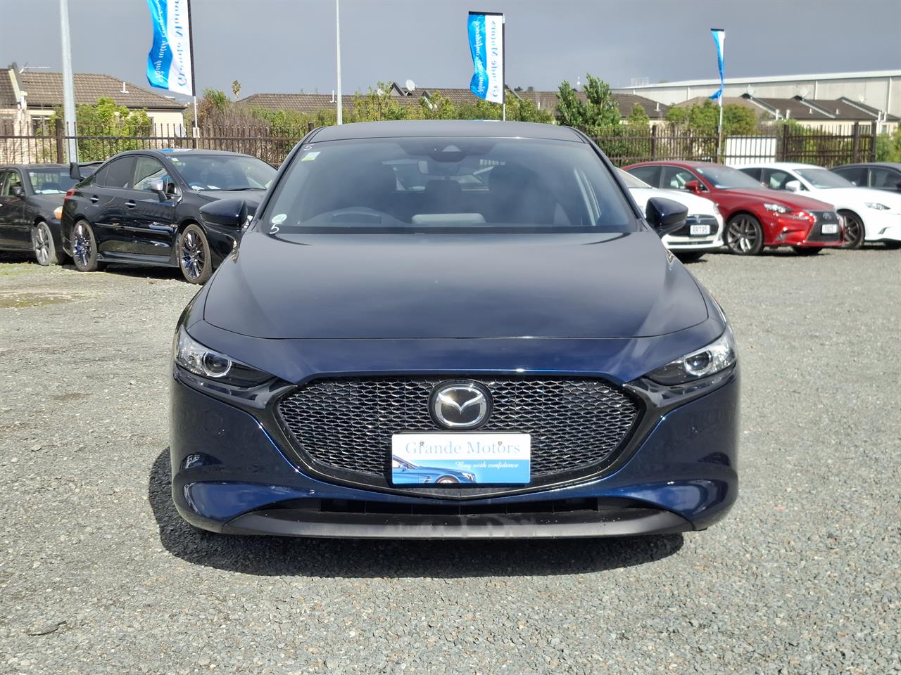 2023 Mazda 3 HUD.Rear camera.Radar cruise.Park sensors. Carousel 11