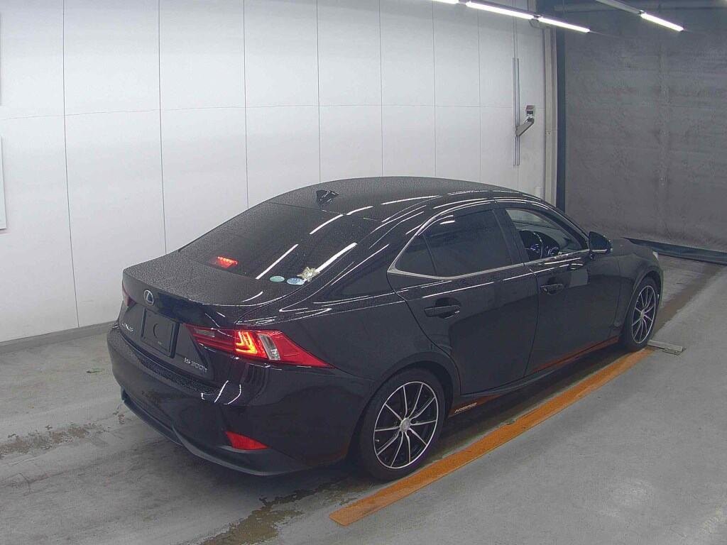 2016 Lexus IS 300h Transit Hybrid L Package Carousel 6