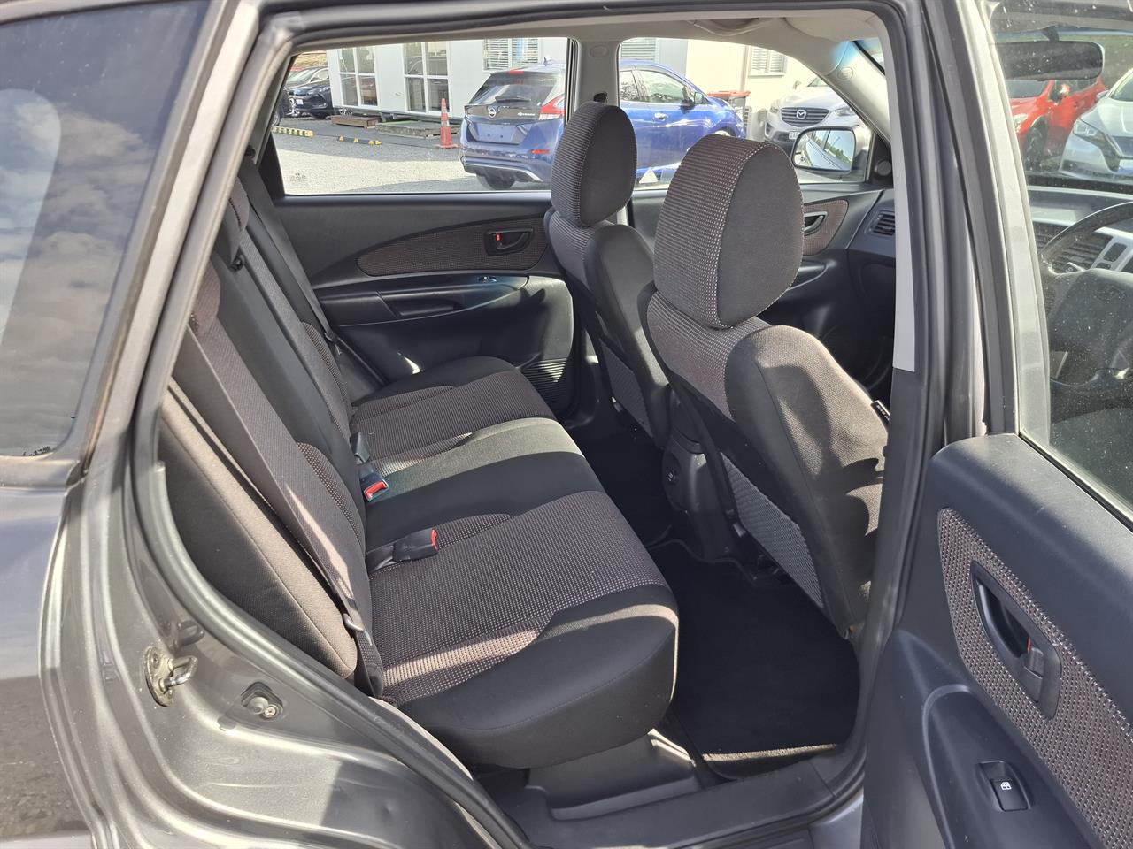 2007 Hyundai Tucson NZ NEW.Towbar.Roof rails.Park sens.Cruise control.8 SRS Airbags. Carousel 1