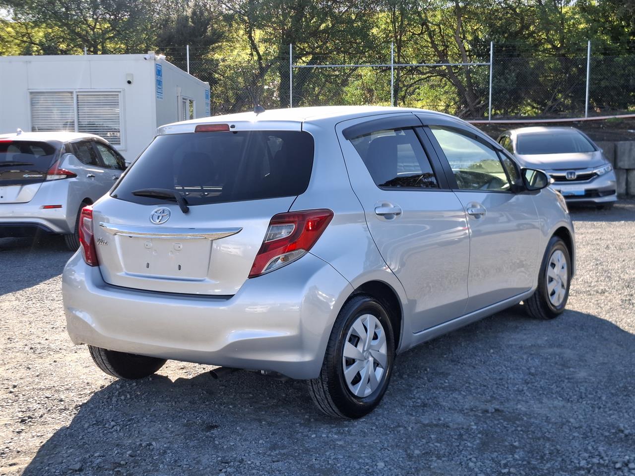 2015 Toyota Vitz F.LOW KM.Rear camera.SRS Airbags. Carousel 15