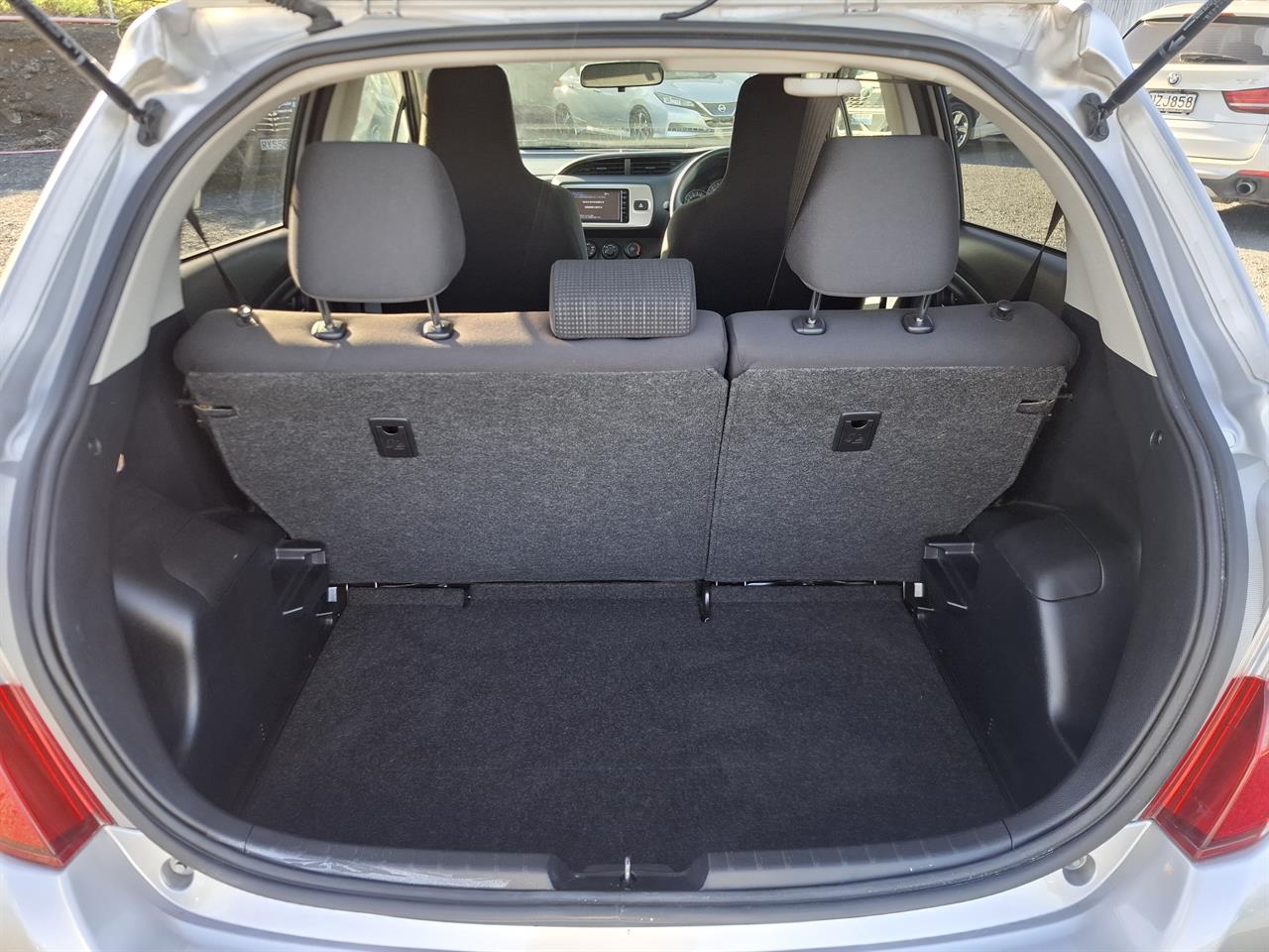 2015 Toyota Vitz F.LOW KM.Rear camera.SRS Airbags. Carousel 1