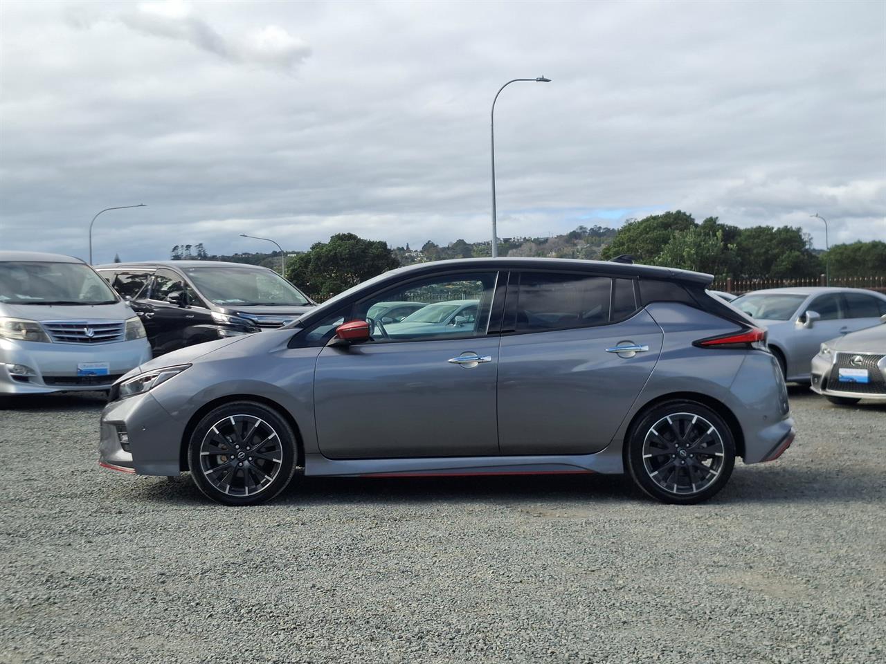 2022 Nissan Leaf Nismo.40KW.88% SOH.Android/ApplePlay.360°cam.Pro-Pilot.Lane assist.Safety radar.Park sens. Carousel 14