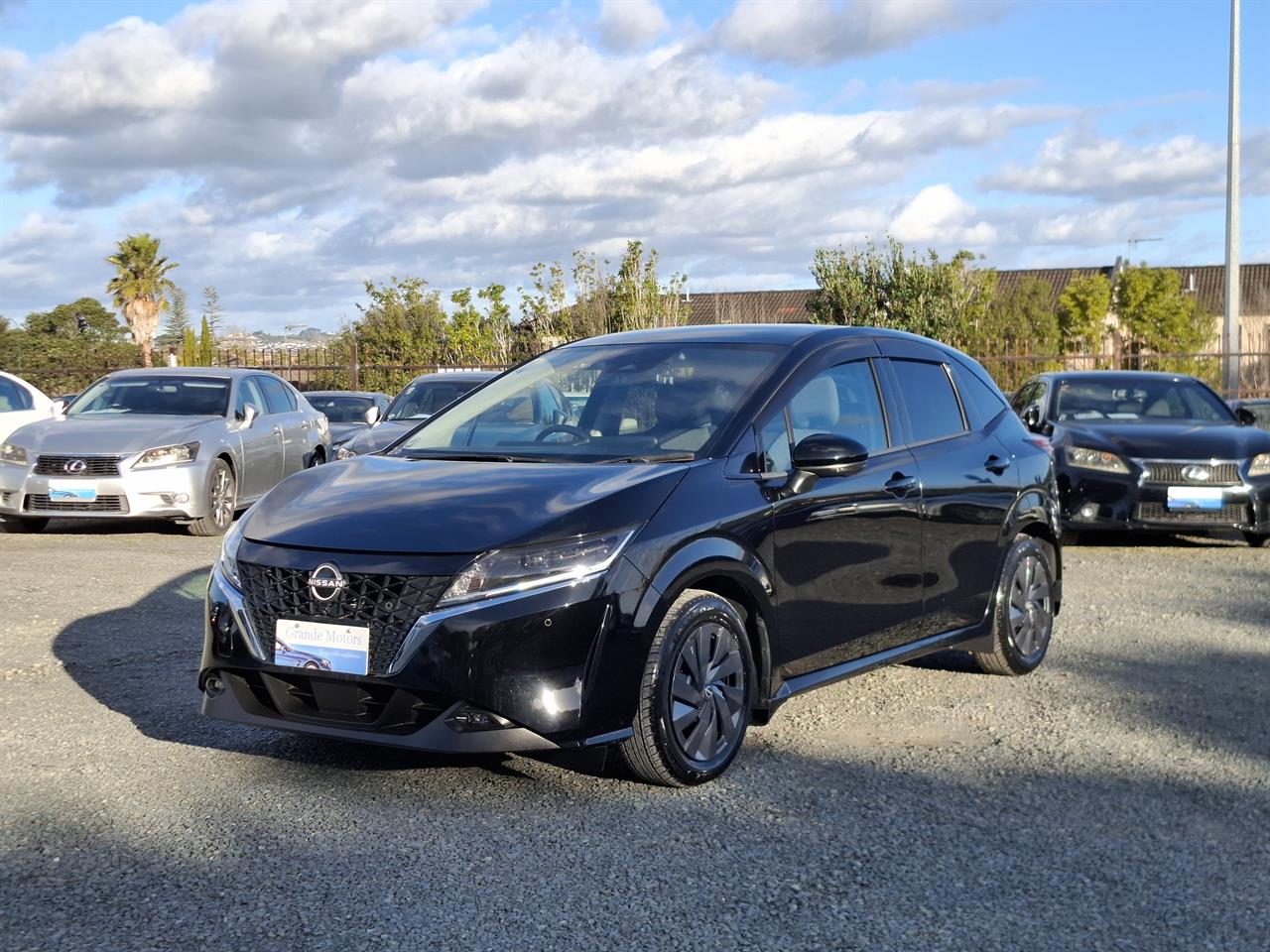2021 Nissan Note E-power.LED.360°camera.Blind spot.Lane assist.Safety radar.Park sens. Carousel 12