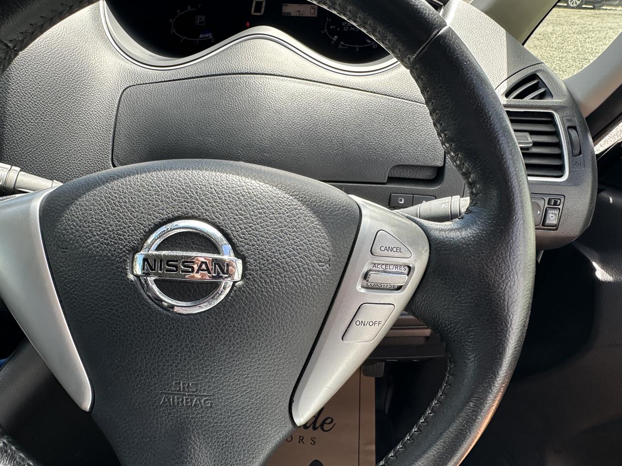 2014 Nissan Serena Hybrid.Highway Star.Safety radar.Lane assist.Rear cam.Cruise control. Carousel 7