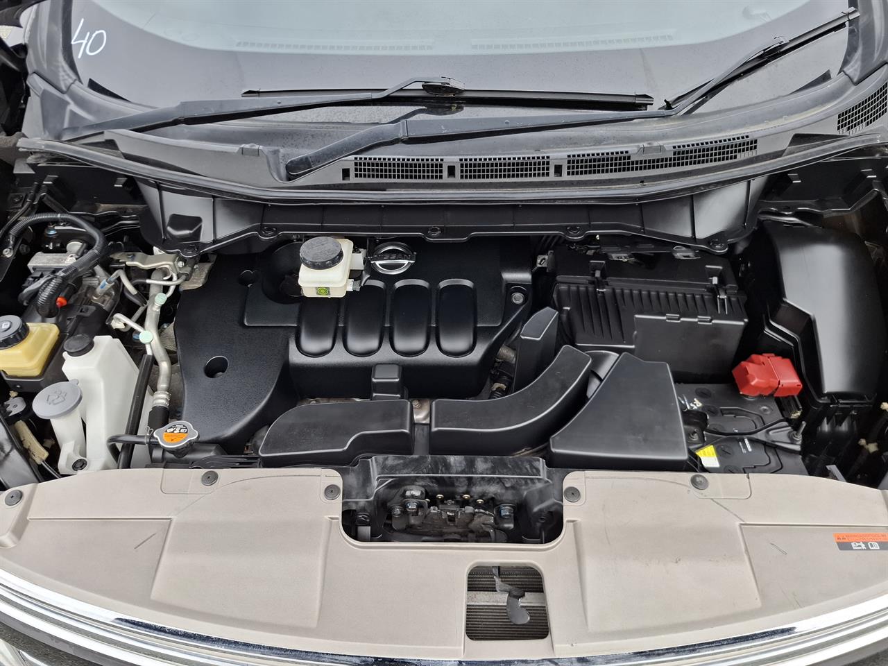 2013 Nissan Elgrand 250 Highway star.Rear camera.Button start. Carousel 10