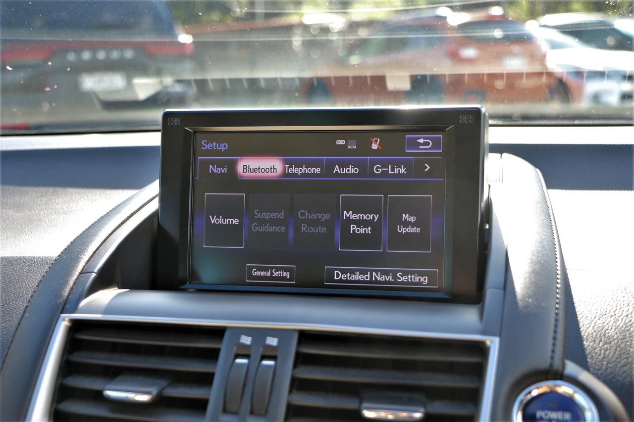 2016 Lexus HS250H Leather.Rear cam.Park.sensors.Cruise control.Alarm. Carousel 5
