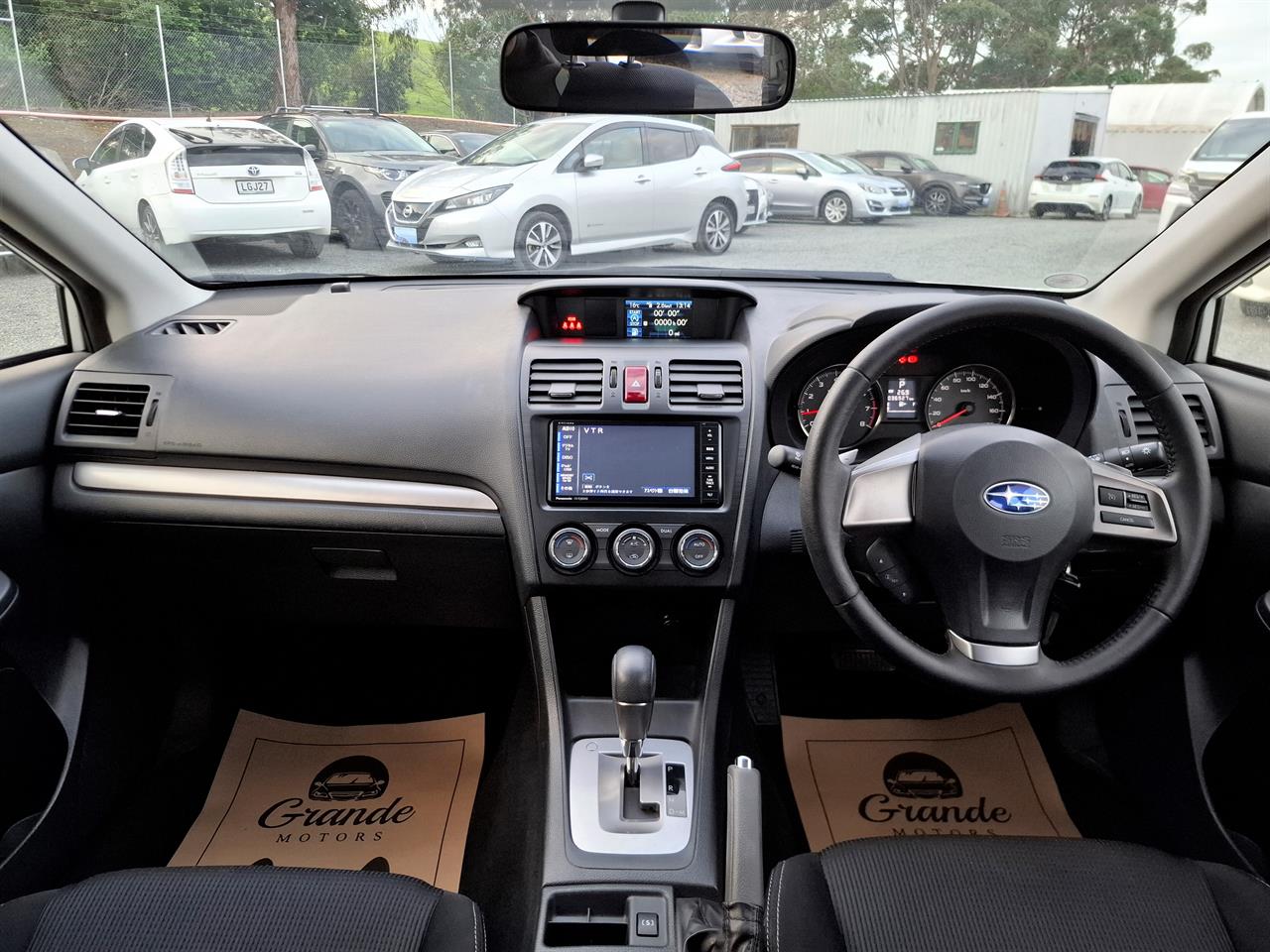 2014 Subaru Impreza 2.0 Sport.rear camera.Cruise control. Carousel 4