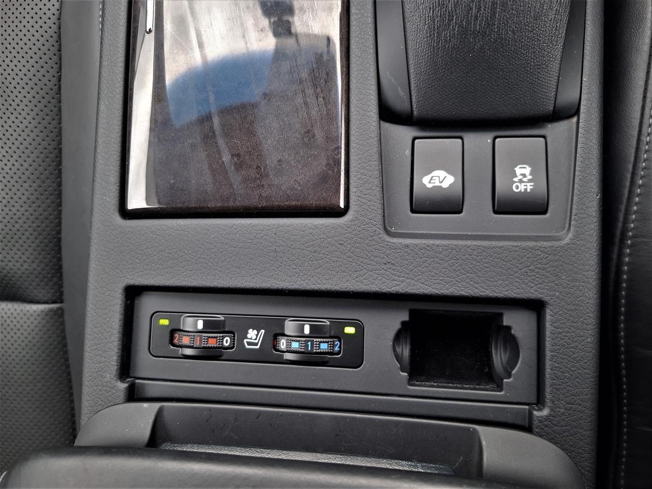 2013 Lexus RX 450h Hybrid.Leather.Cruise control.Alarm.10 Airbags. Carousel 5