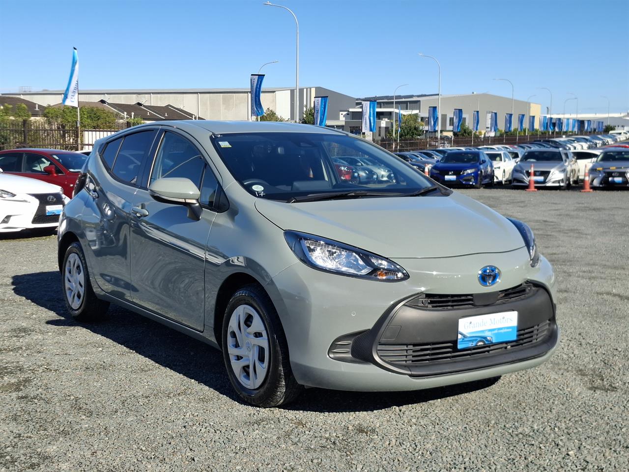 second hand 2022 Toyota Aqua Safety radar.Lane assist.Radar cruise.Rear camera. for sale NZ