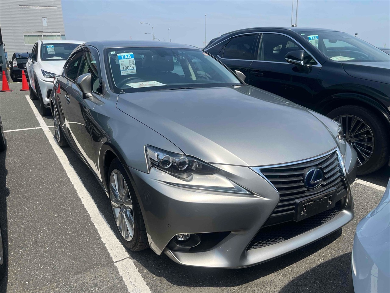 2015 Lexus IS 300h Transit IS300H Hybrid Carousel 14