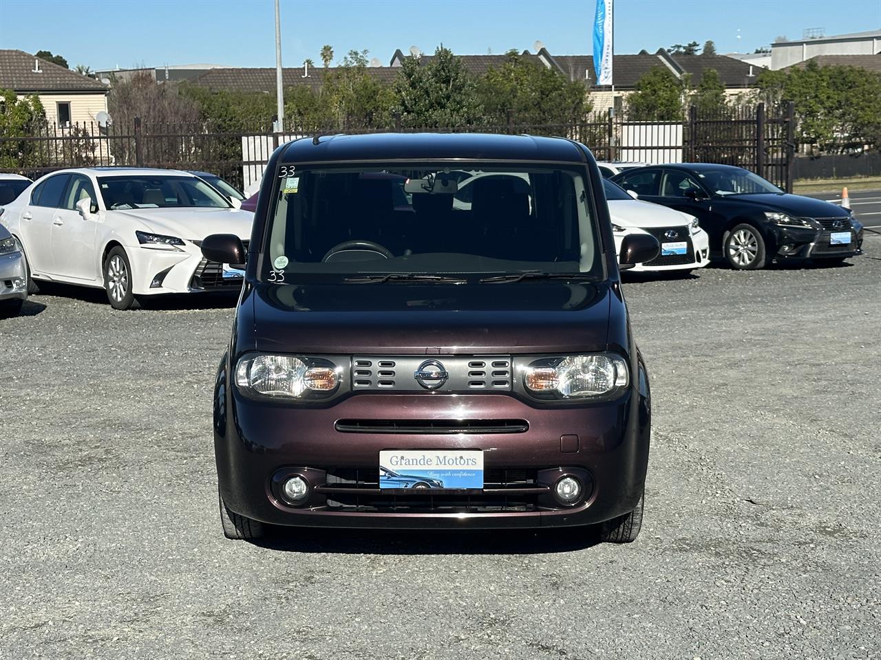 2019 Nissan Cube Engine button start. Carousel 9