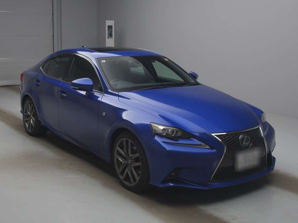2013 Lexus IS 300h F-Sport.Radar cruise.Alarm.Leather.10 SRS Airbags.New tires.