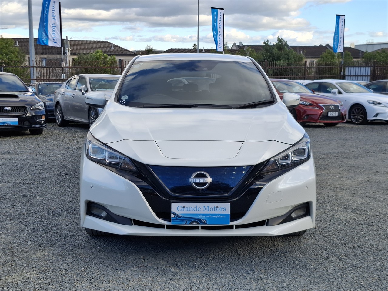 2021 Nissan Leaf 87.22% Soh English Grade 4,5 Cruise control Carousel 10