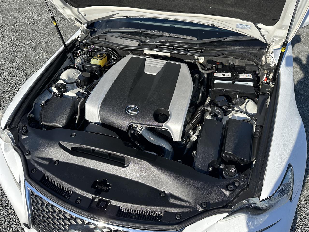 2014 Lexus IS 350 F-sport.Sunroof.Leather.Radar cruise.Park sens.Alarm.10 Airbags. Carousel 10