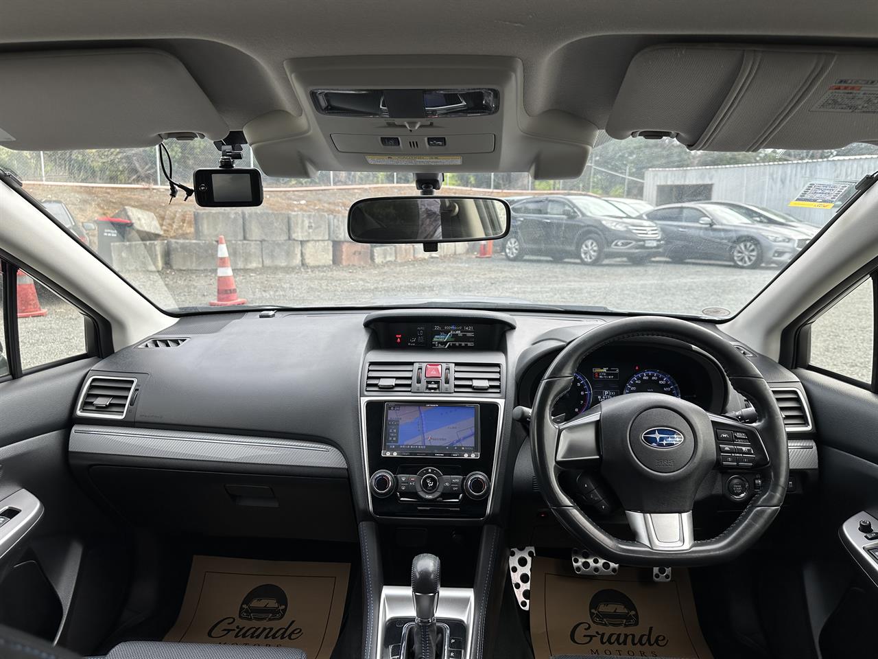 2014 Subaru Levorg 4WD.Eyesignt.Lane assist.Radar cruise.Rear cam.Button start. Carousel 14