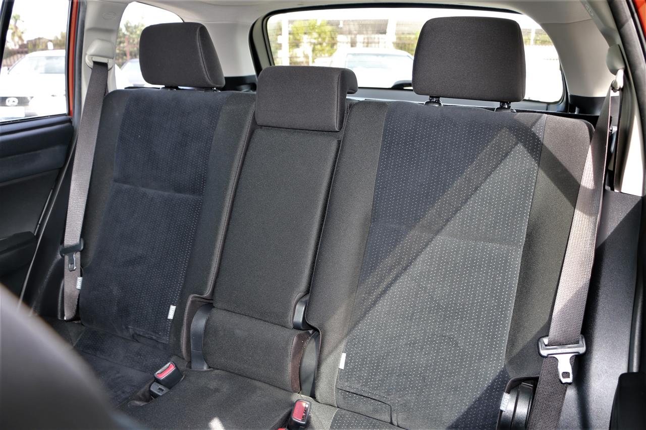 2015 Toyota Corolla Fielder G.Hybrid.Rear cam.Safety radar.Lane assist.Park sensors.Button start.8 Airbags. Carousel 4