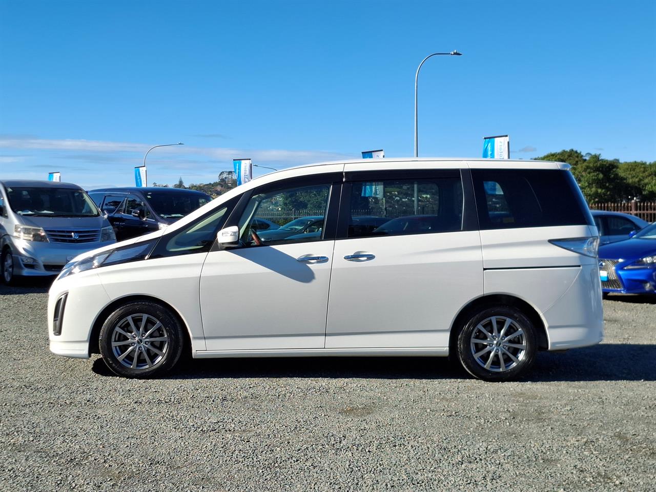 2017 Mazda Biante 8 seater.Rear camera.Electric doors. Carousel 12