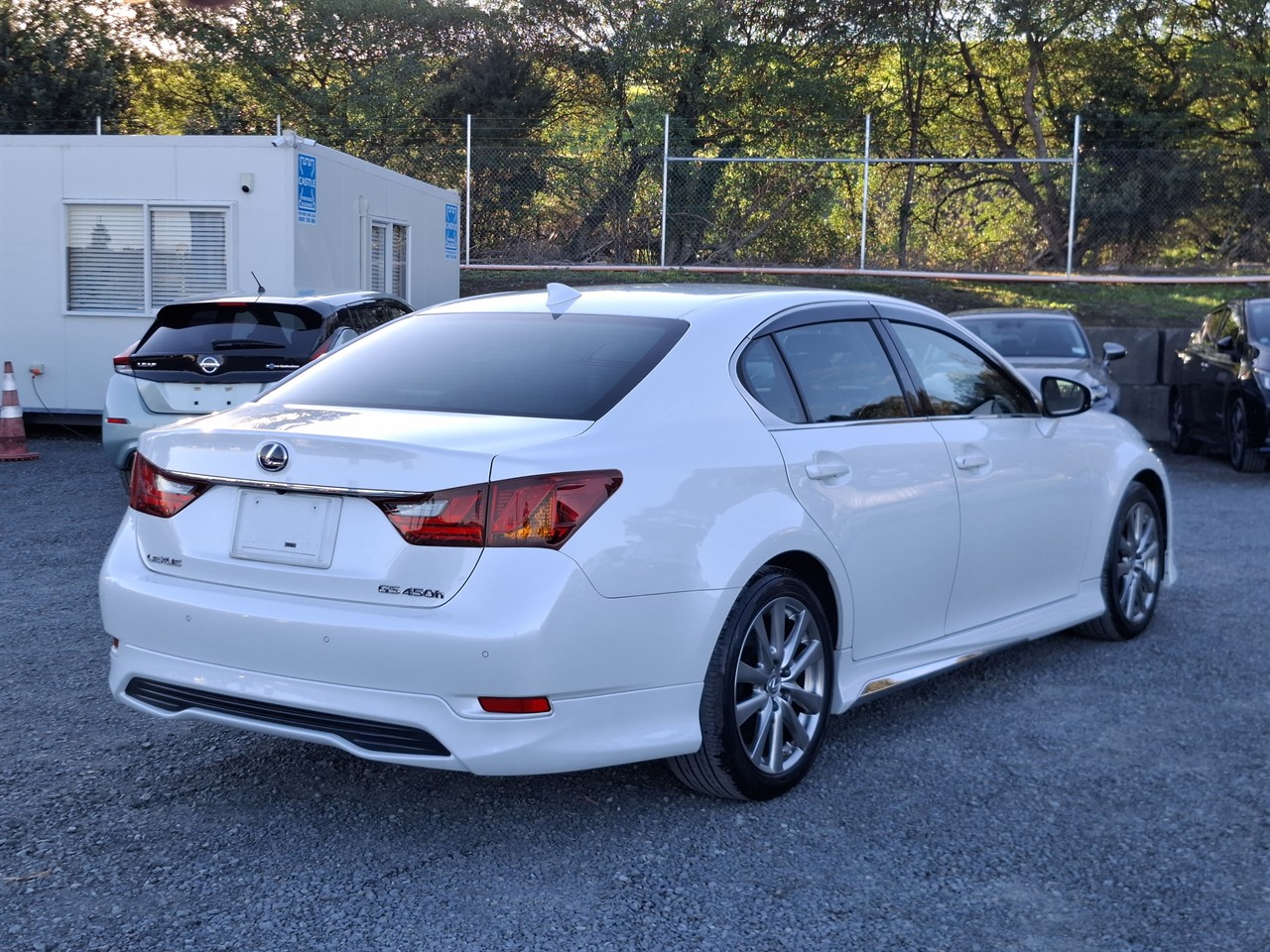 2015 Lexus GS 450h Hybrid.Leather.Blind spot.Radar cruise.10 Airbags.Alarm. Carousel 16