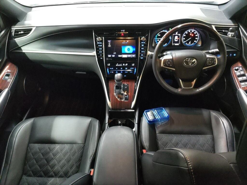 2014 Toyota Harrier Transit Hybrid 4 WD JBL Grade4,5 Carousel 5