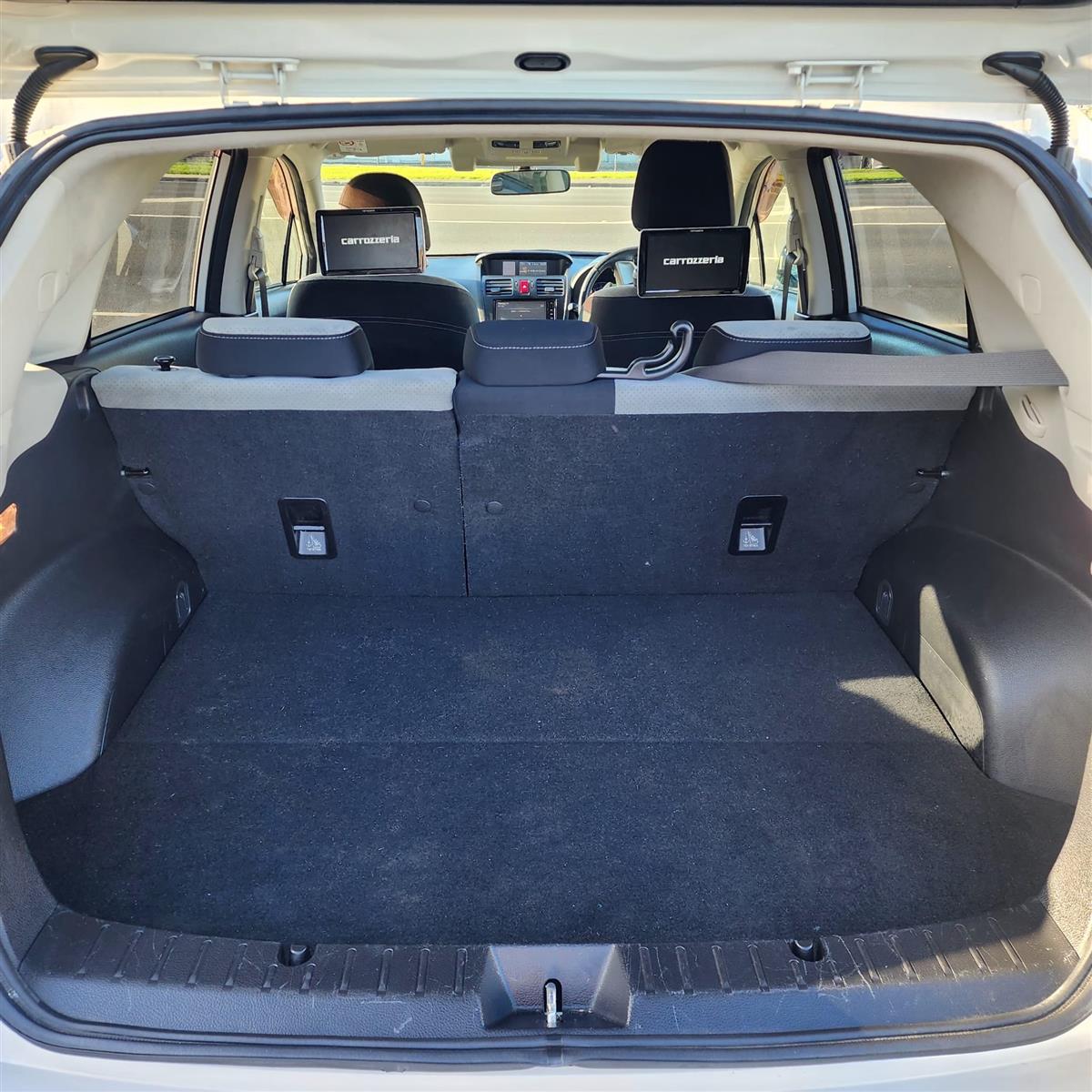 2013 Subaru XV HYBRID Carousel 5