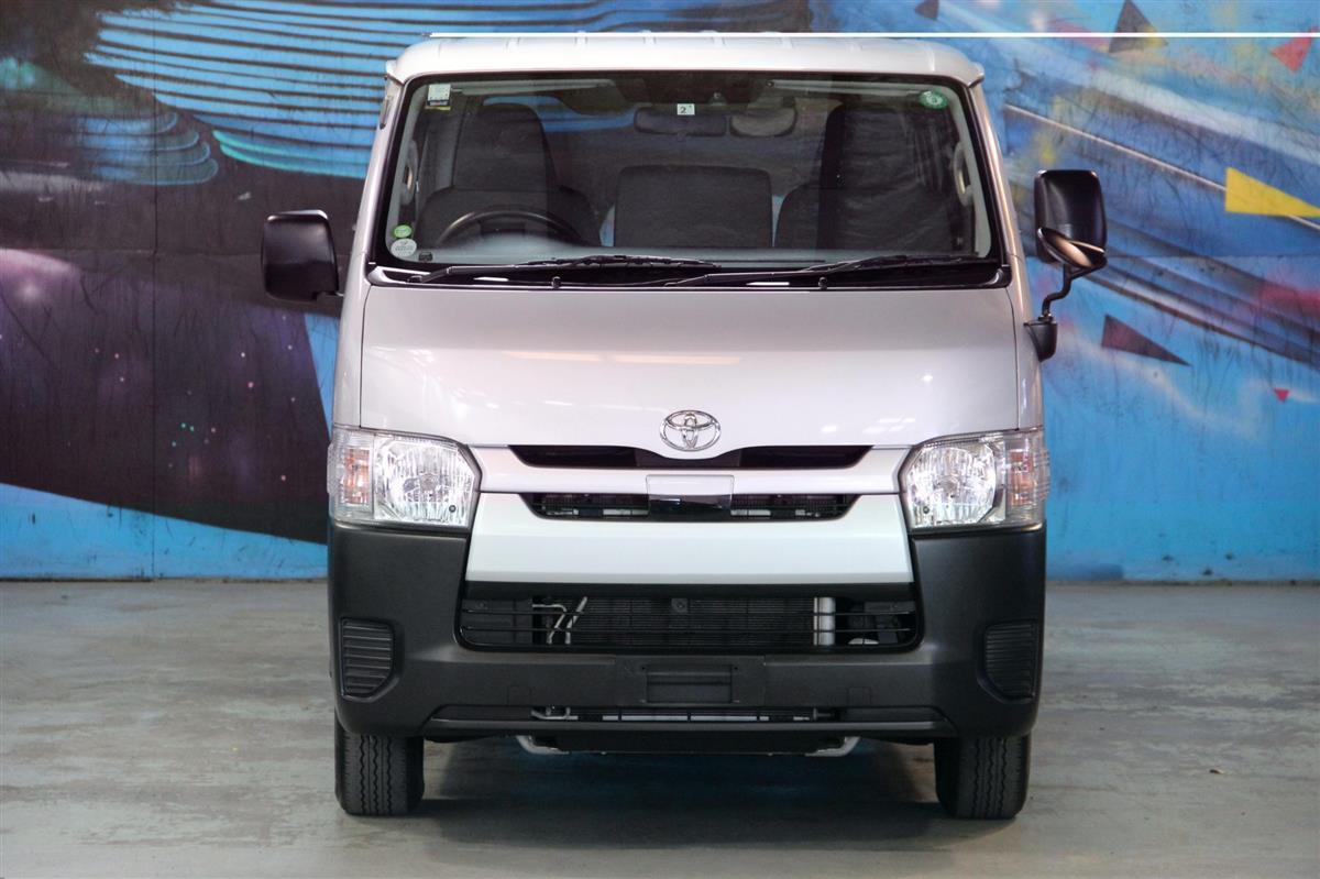 2020 Toyota Regius ACE Carousel 4