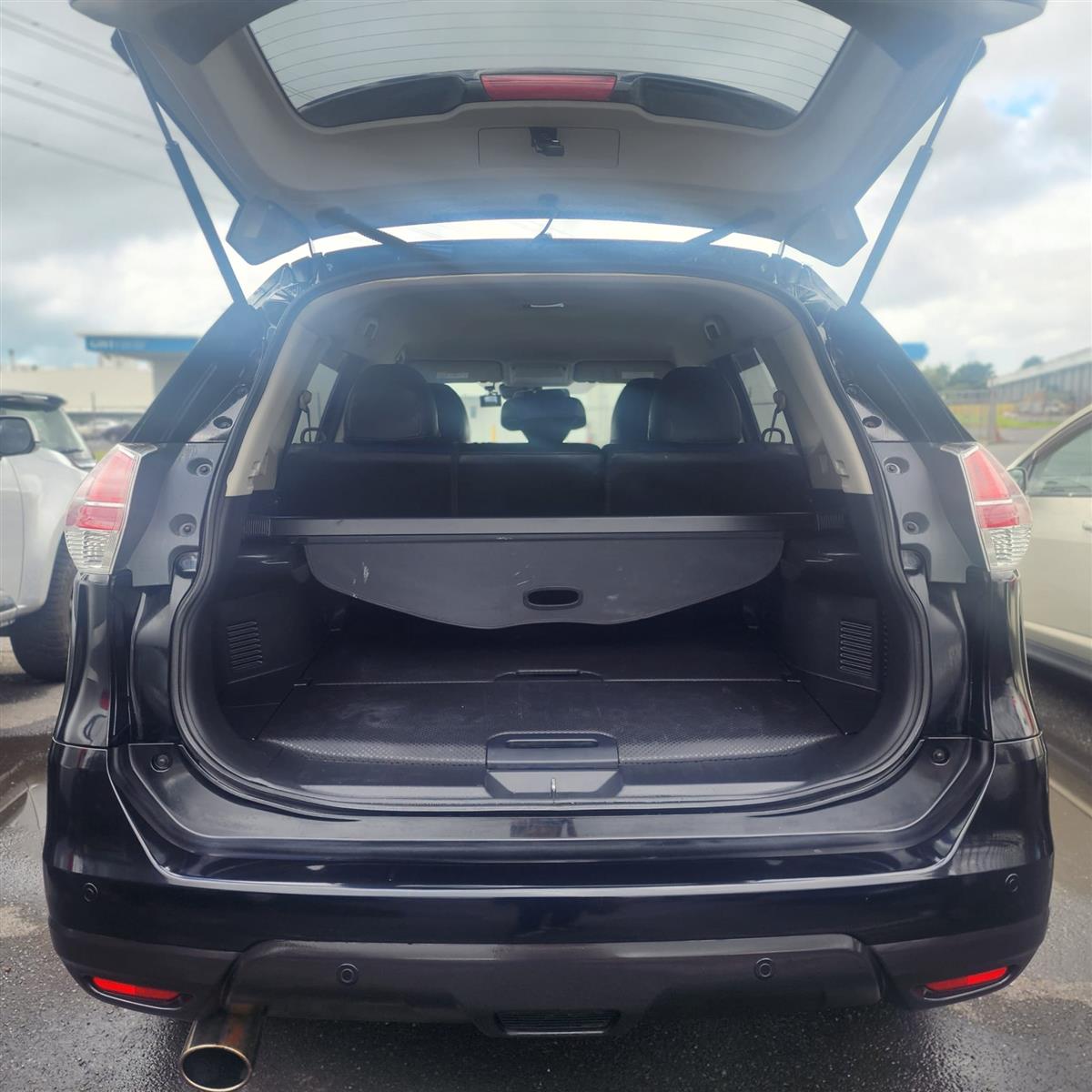 2014 Nissan X-Trail Carousel 4