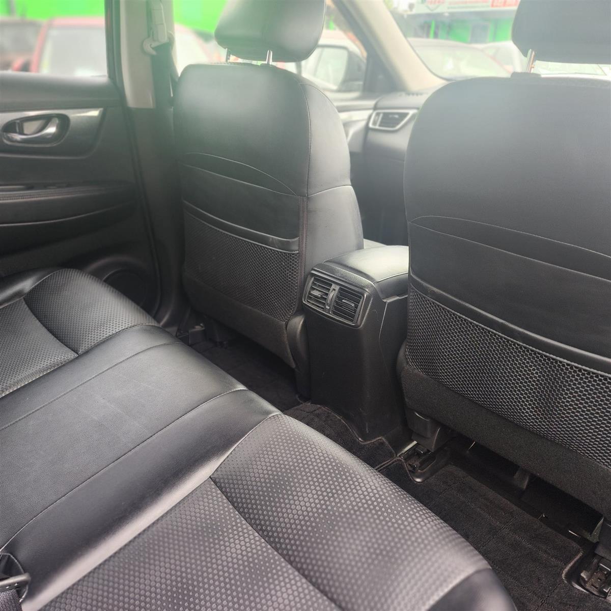2015 Nissan X-Trail HYBRID Carousel 11