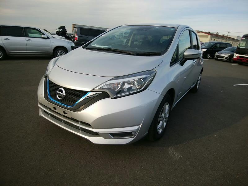 2017 Nissan Note E- Power Carousel 8