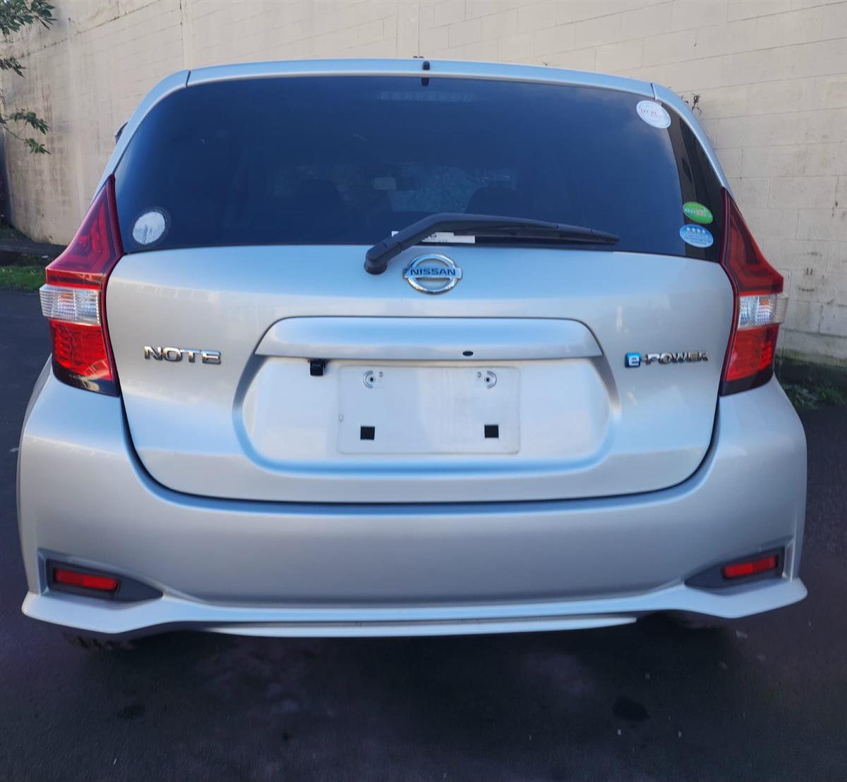 2017 Nissan Note E- Power Carousel 14
