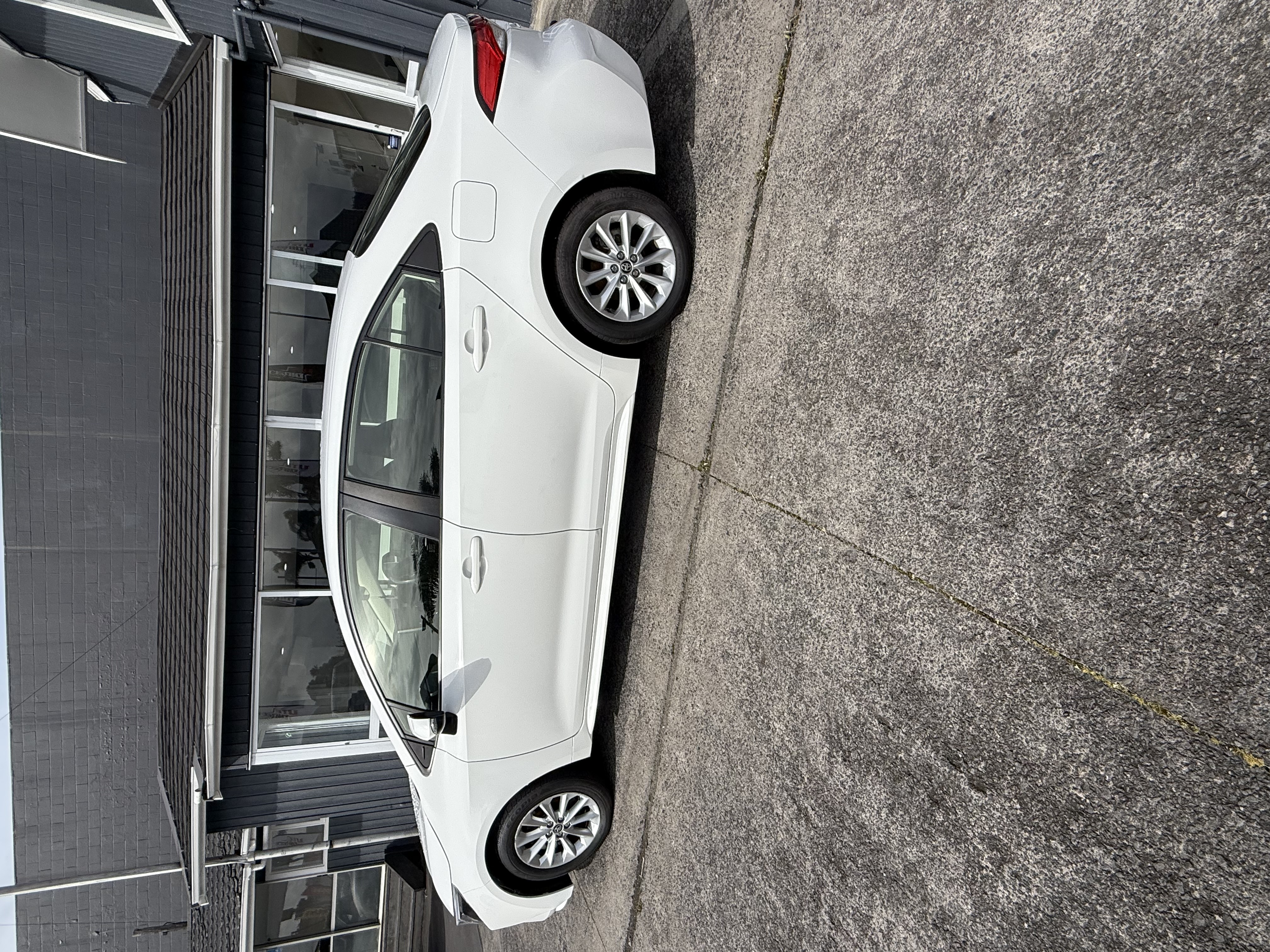 🚗 2020 Toyota Corolla Sedan – Reliable, Stylish, and Fuel Efficient! 🚗 Carousel 2
