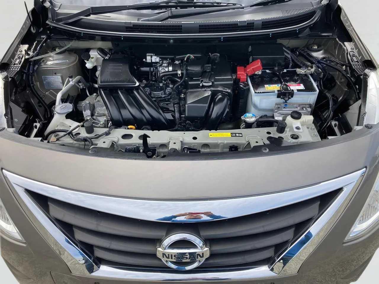 2014 Nissan Latio 1.2S Auto Stop Carousel 9
