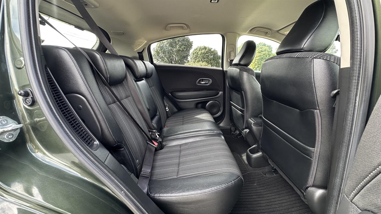 2013 Honda Vezel 1.5 Z Hybrid Carousel 6