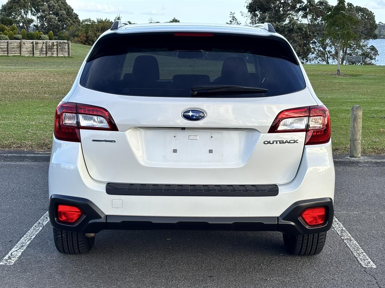 2015 Subaru Outback 2.5 Limited Smart ED Carousel 16