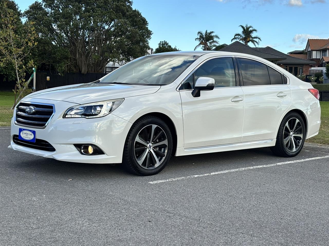 2014 Subaru Legacy B4 Limited Carousel 14