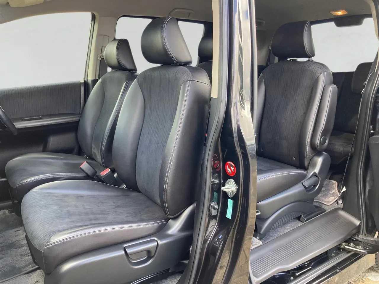 2012 Honda Freed 1.5 Hybrid Flexi Package Carousel 4
