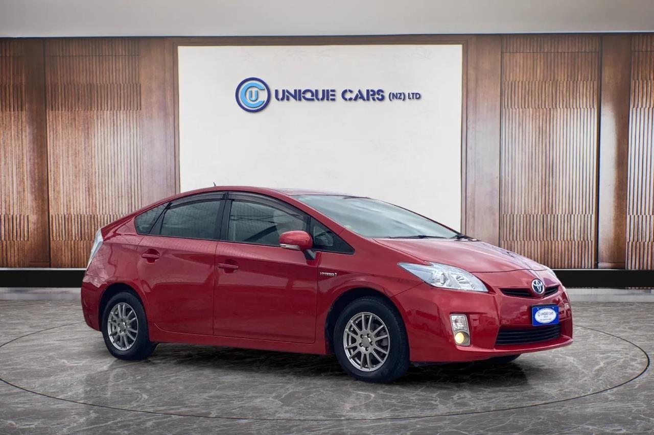 2011 Toyota Prius 1.8 Type S Facelift