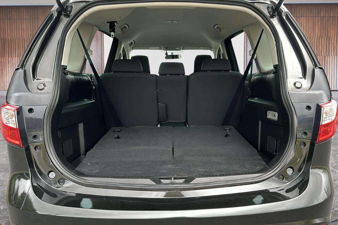 2015 Nissan Lafesta 2.0 Highway Star Carousel 7