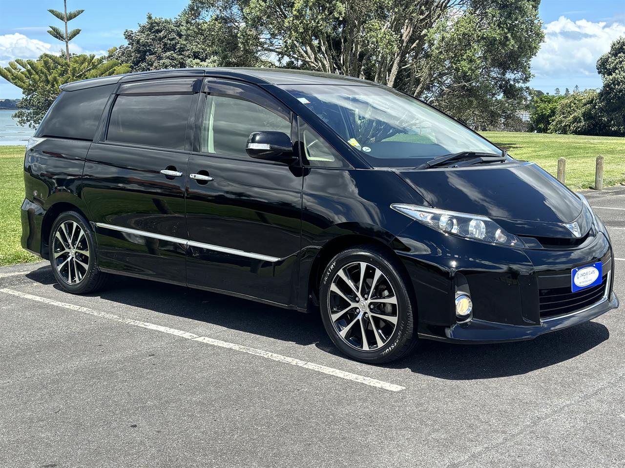 2015 Toyota Estima 2.4 Aeras Facelift Carousel 11