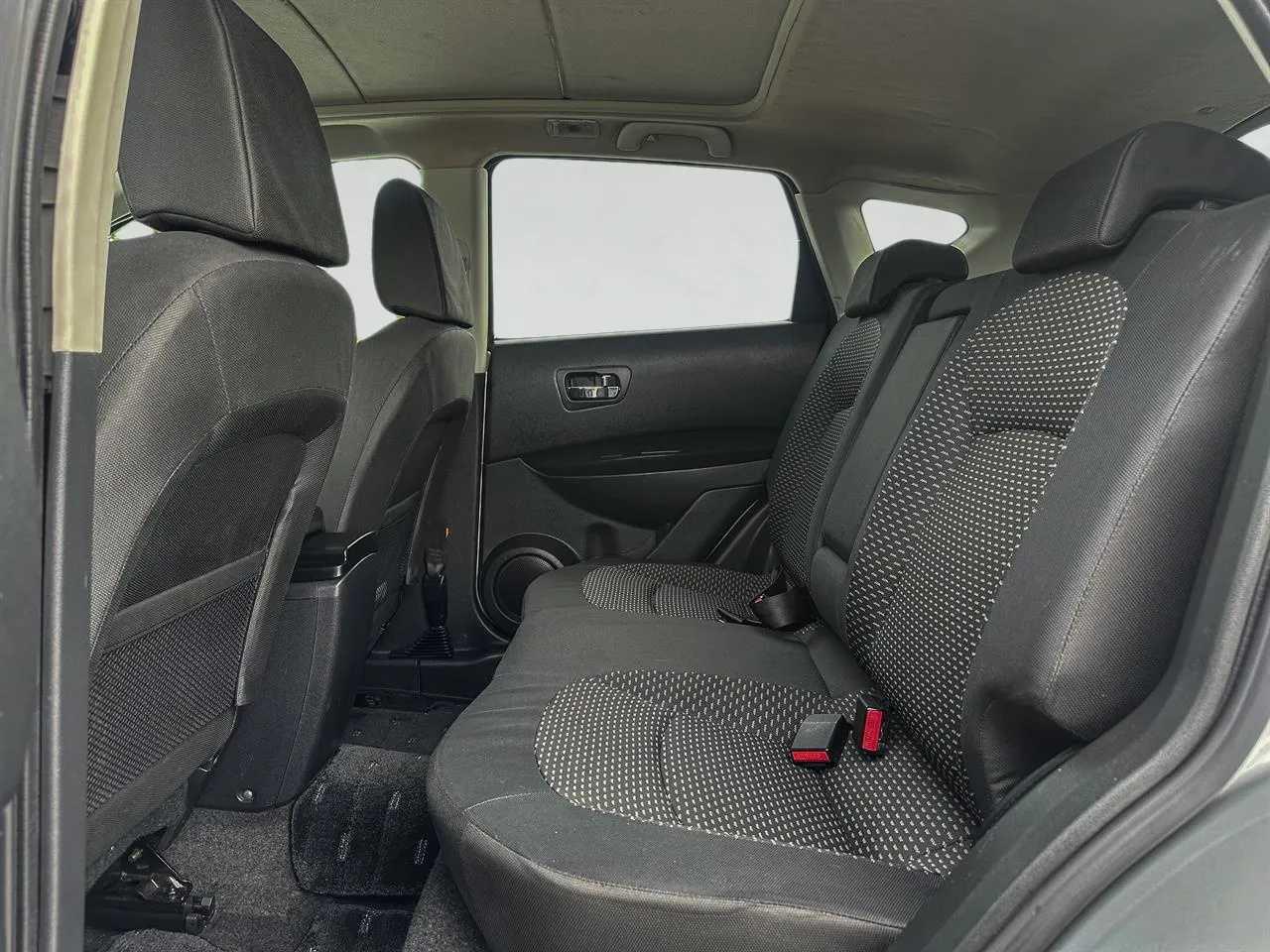 2007 Nissan Dualis 20G with Sunroof Carousel 5