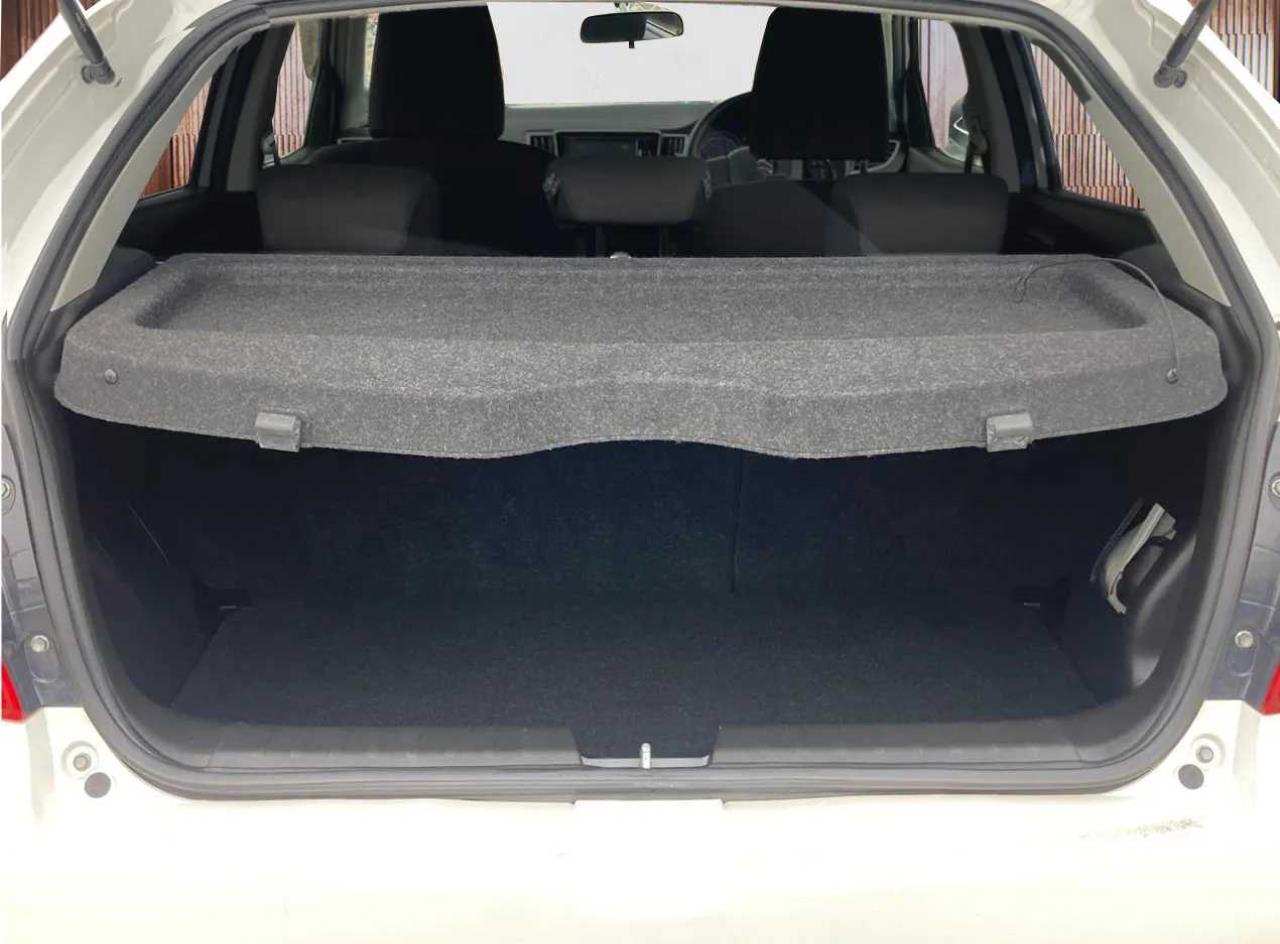 2016 Suzuki Baleno 1.2 XG Carousel 7