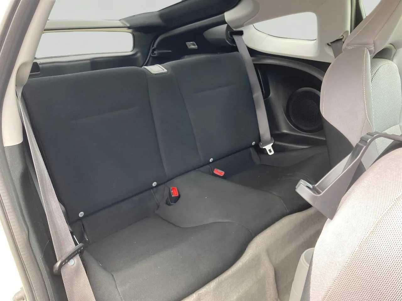 2010 Honda CR-Z 1.5 Alpha Hybrid Carousel 4