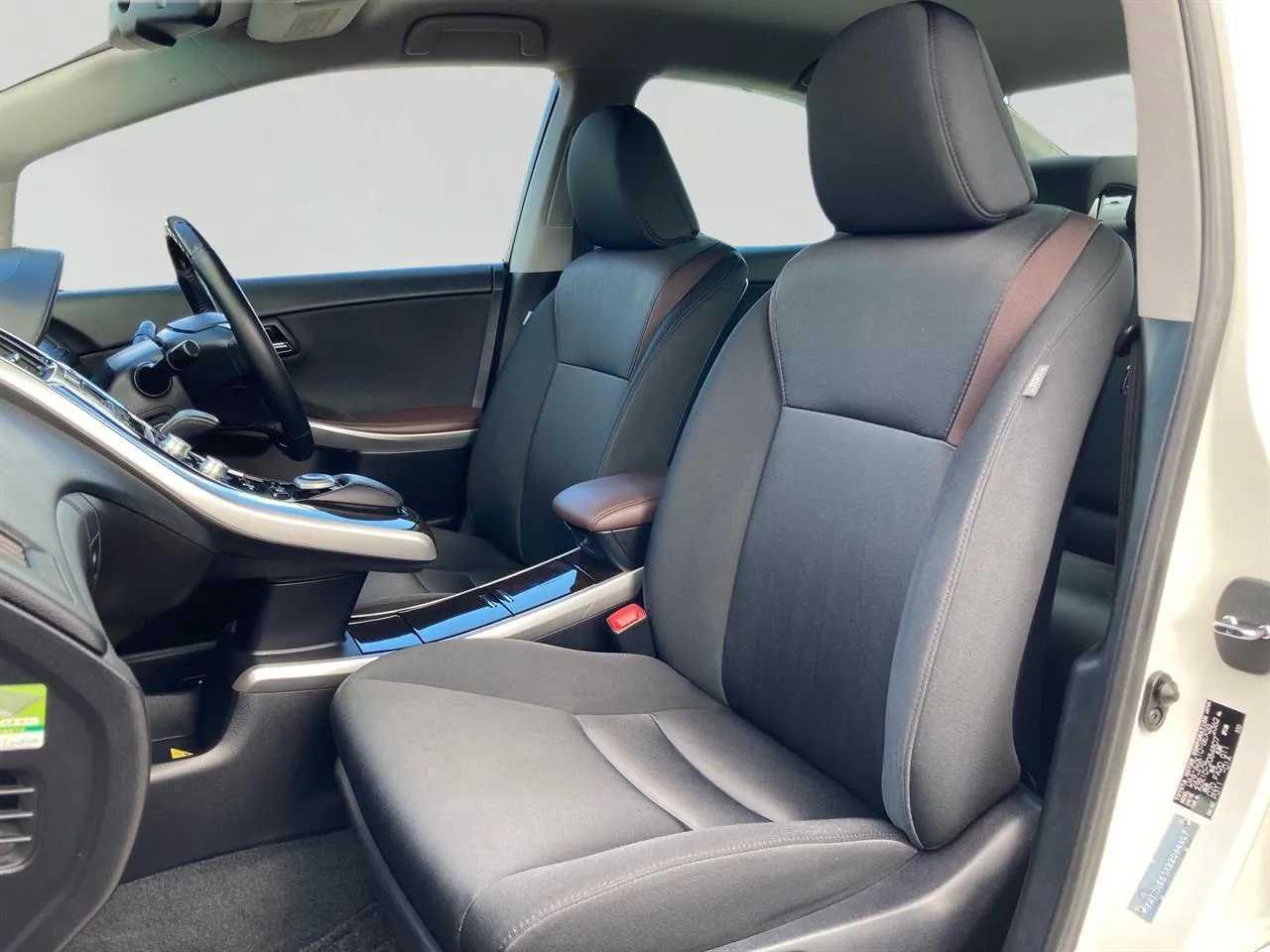 2014 Toyota Sai 2.4 G Hybrid Carousel 4