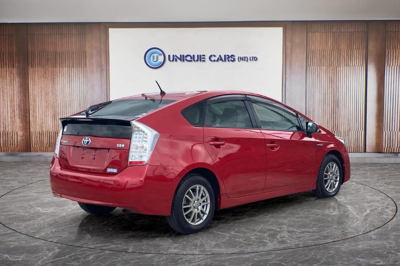 2011 Toyota Prius 1.8 Type S Facelift Carousel 17
