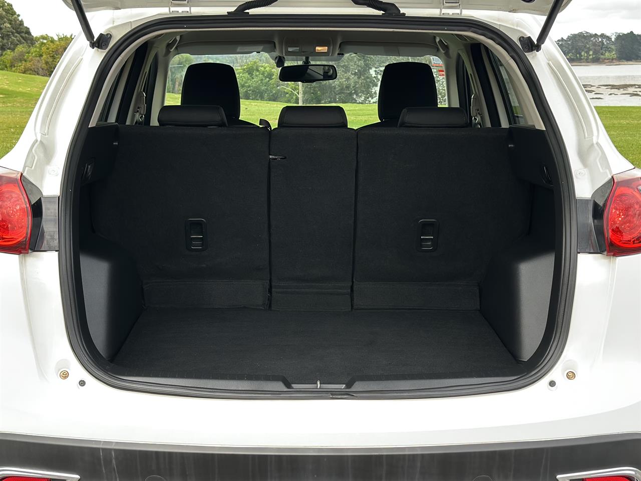 2012 Mazda CX-5 20S Carousel 1