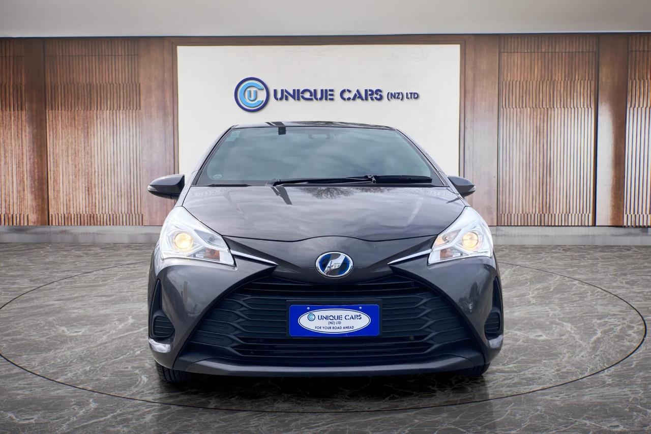 2017 Toyota Vitz 1.5 F Hybrid Carousel 12