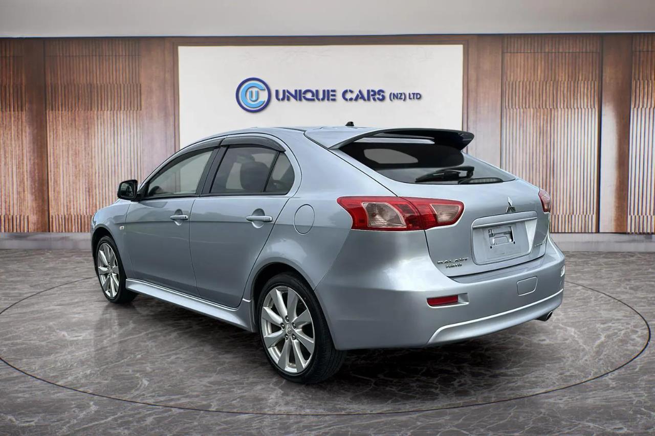 2014 Mitsubishi Galant Fortis Sportsback Carousel 15