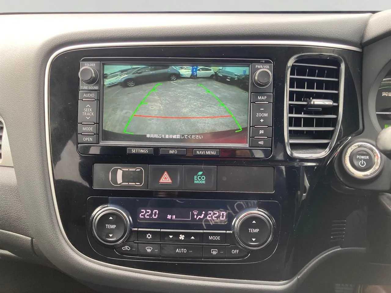 2013 Mitsubishi Outlander 2.0G 4WD PHEV Carousel 8