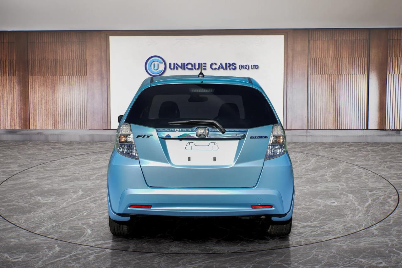 2012 Honda Fit Hybrid Smart Selection Carousel 16