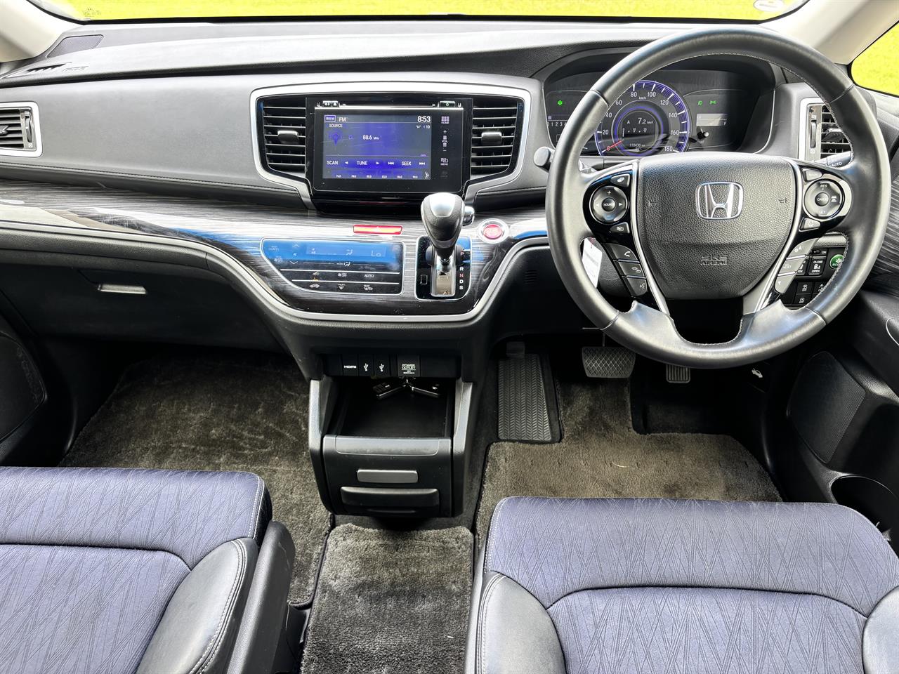 2015 Honda Odyssey 2.4 EX Absolute Carousel 1